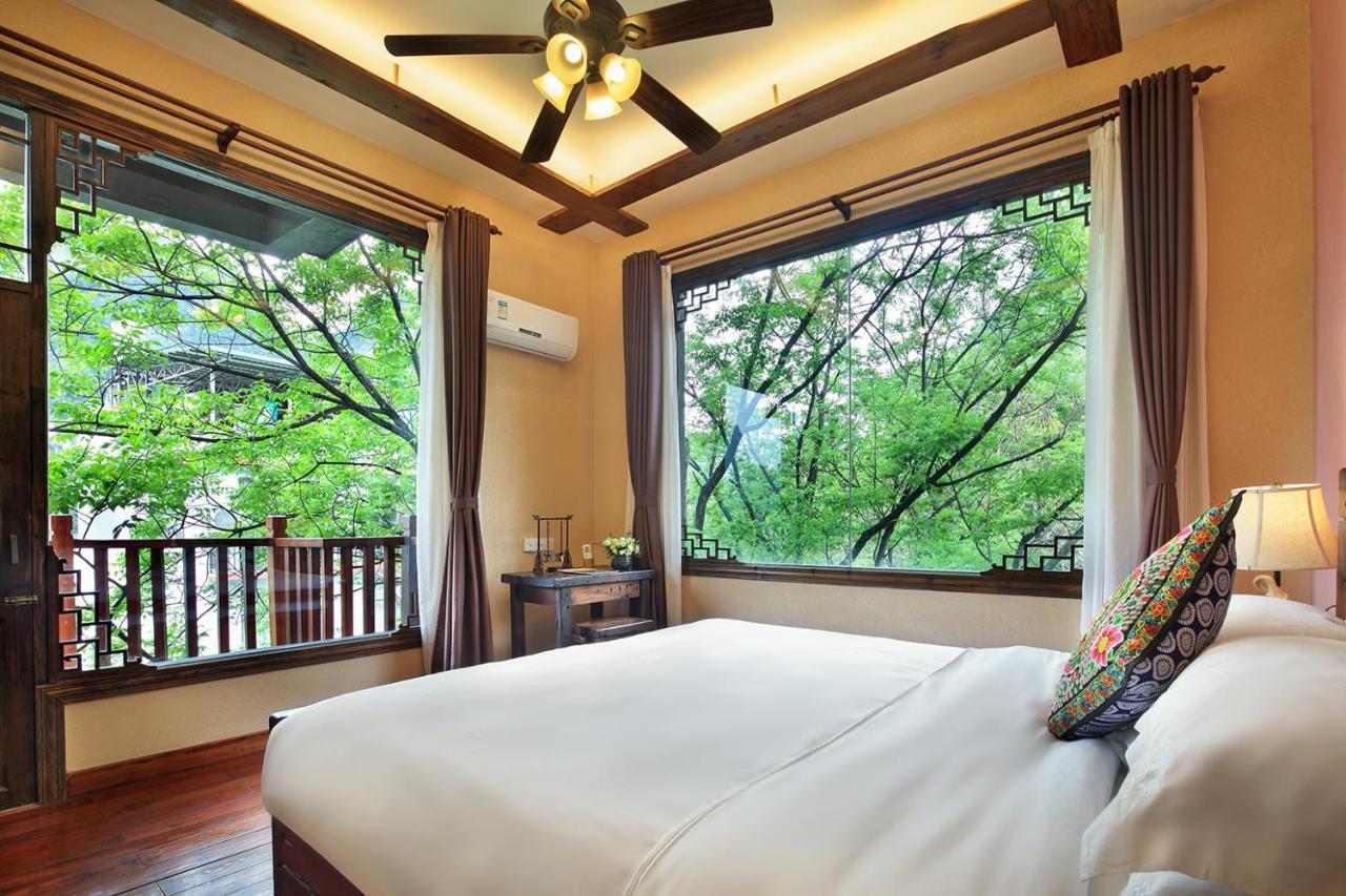 Yangshuo Mountain Nest Boutique Hotel Exterior photo